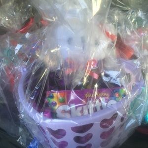 BATH AND BODY WORKS Baskets